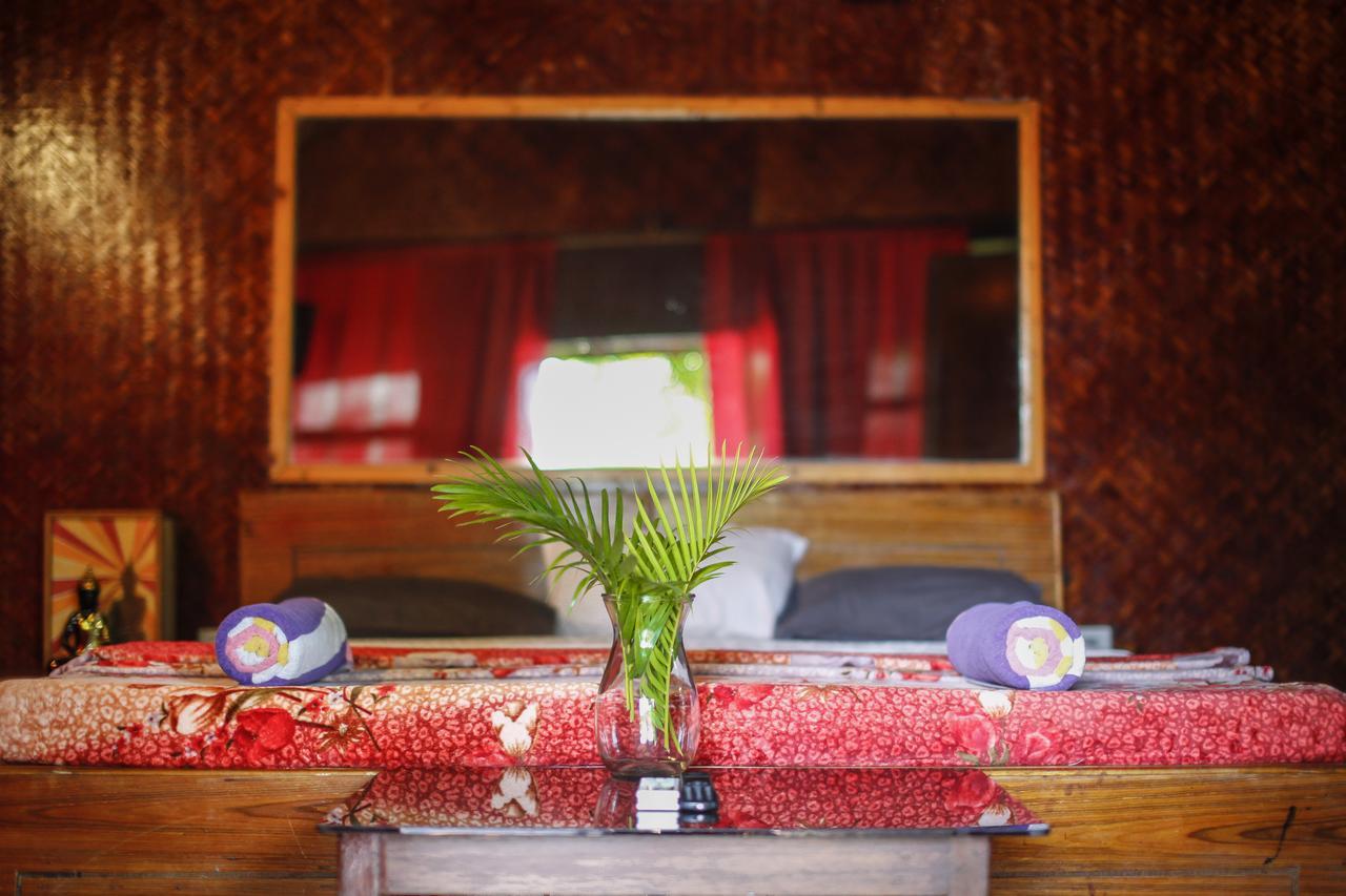 Rock Water Resort Morjim Ngoại thất bức ảnh